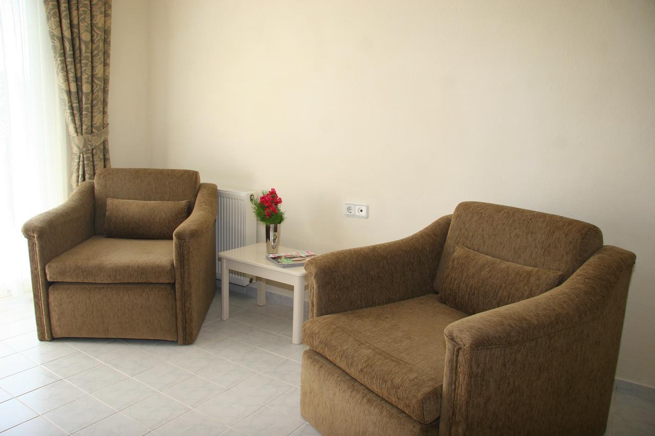 מרמריס Life Apart מראה חיצוני תמונה